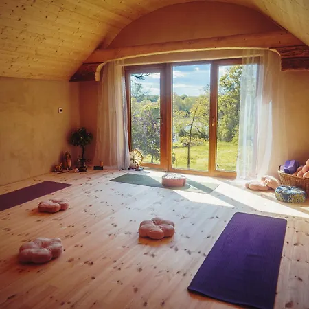 Holiday home Oresak - Walnut House *