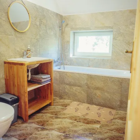Ořešák - Walnut House Сasa de vacaciones Svojsice (Kolin)