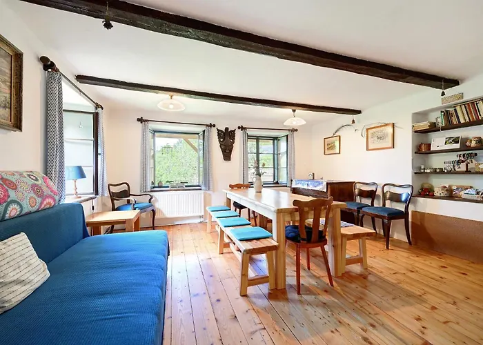 Oresak - Walnut House Svojsice (Kolin)