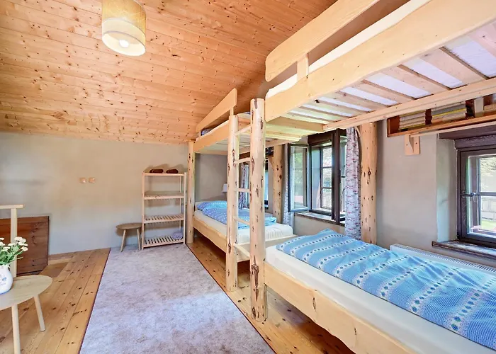 Oresak - Walnut House * Svojsice (Kolin)